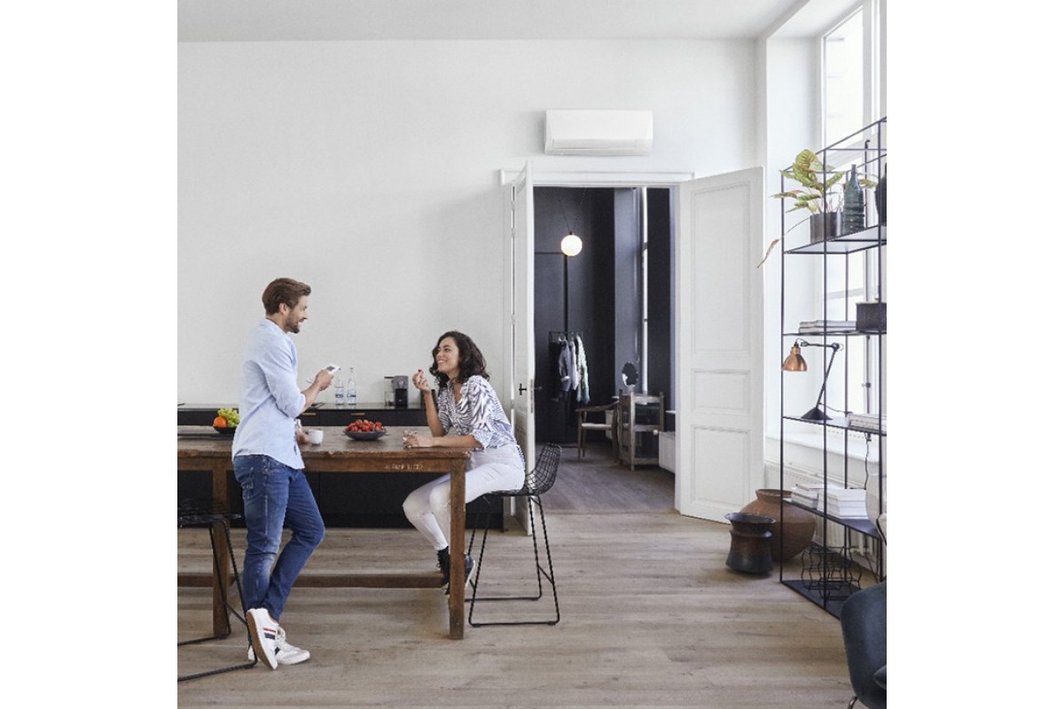 Инверторен климатик Daikin FTXC60E/RXC60E SENSIRA 2025 WiFi, 21000 BTU, Клас A++